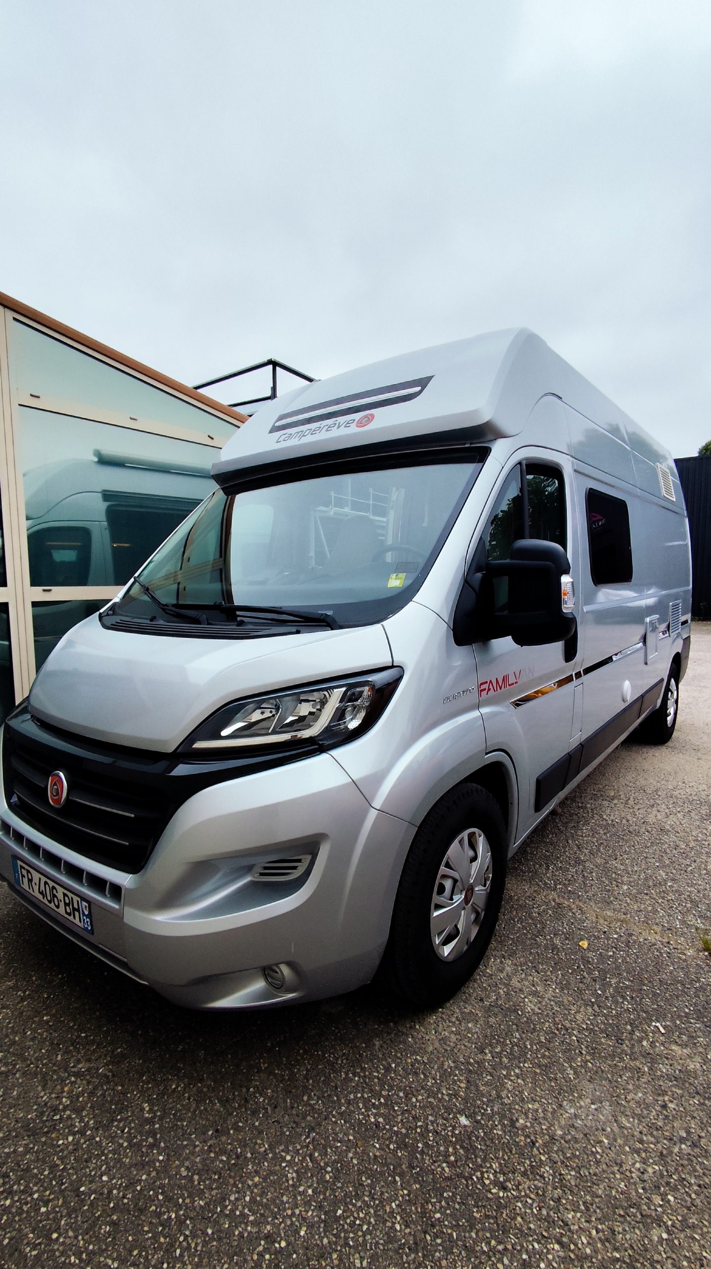 Campérêve Family Van à louer